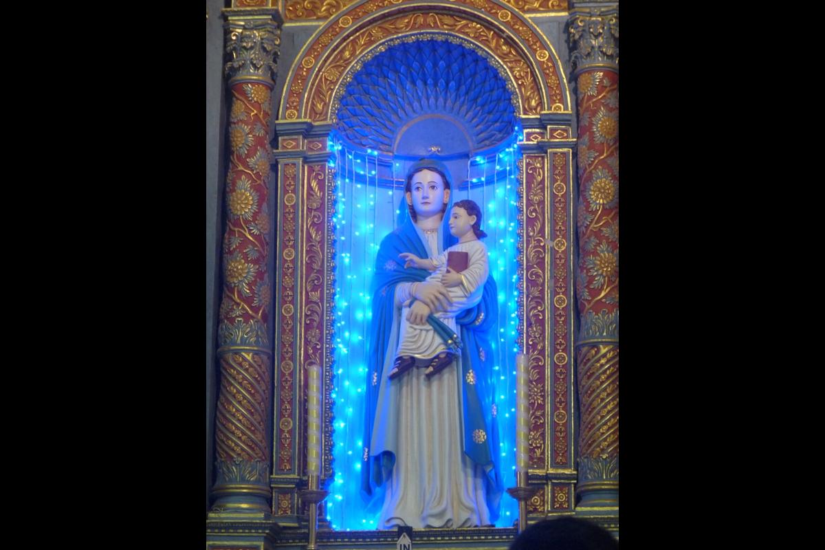 Marian Novena - Saint Glass Project